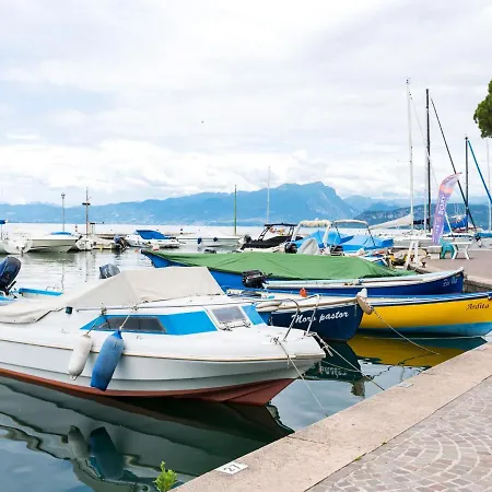 In Near Garda